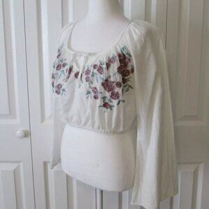 Kimchi Blue Urban Outfitters Sheer Cropped Top, XS, White, Floral Embroidery EUC
